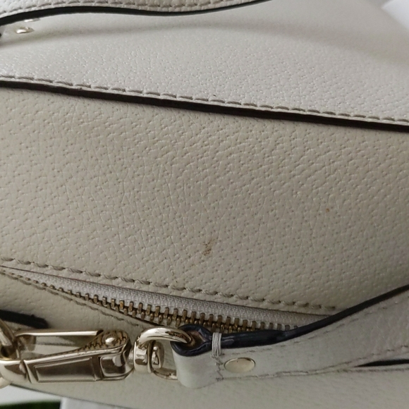 Kate spade satchel - Picture 6 of 17